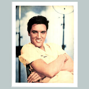 #0270  Elvis Yellow Shirt 4x6 Version Glossy Photo Fast Ship